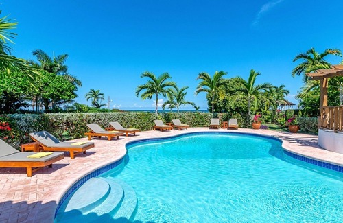 Runaway Bay Villa | Sunspot Villa, 6 bdr beachfront villa in Runaway Bay, Jamaica