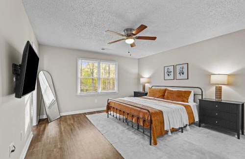 Watkinsville Villa | Sunwoven Townhouse half a mile to downtown