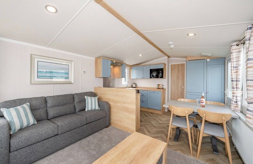 Otterton House | Super 12ft-wide luxurious caravan with one double and two twin.