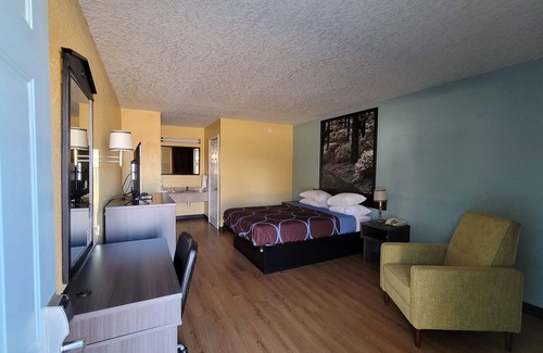 Caddo Valley Hotel | Super 8 by Wyndham Arkadelphia Caddo Valley Area