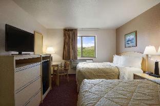 Big Timber Hotel | Super 8 by Wyndham Big Timber