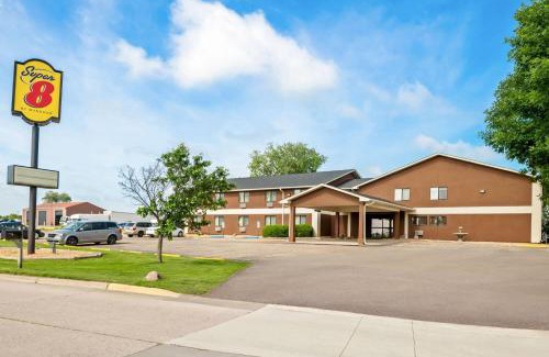 Blue Earth Hotel | Super 8 by Wyndham Blue Earth