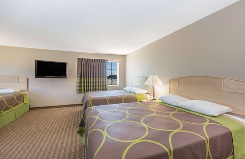 Carroll Hotel | Super 8 by Wyndham Carroll/East