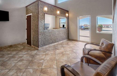 Clayton Hotel | Super 8 by Wyndham Clayton
