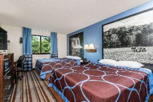 Columbus Hotel | Super 8 by Wyndham Columbus Edinburgh