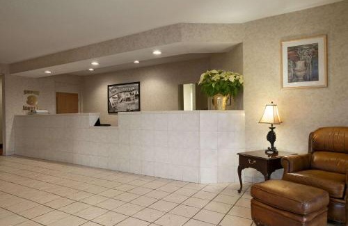 Corydon Hotel | Super 8 by Wyndham Corydon
