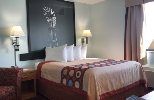 Kindersley Hotel | Super 8 by Wyndham Kindersley