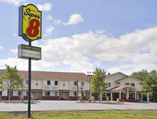 Kingston Hotel | Super 8 by Wyndham Kingston