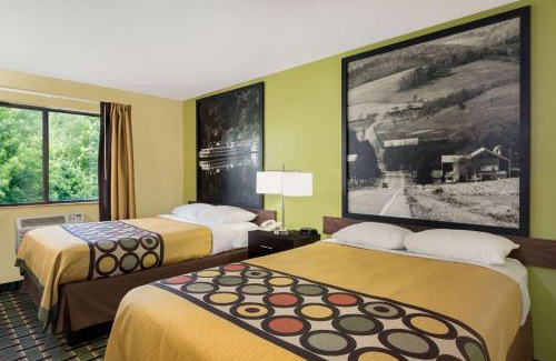 Marietta Hotel | Super 8 by Wyndham Marietta
