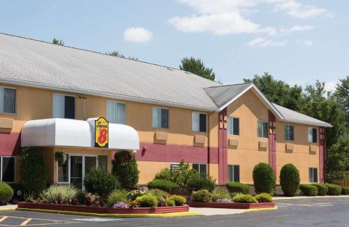 Medina Hotel | Super 8 by Wyndham Medina
