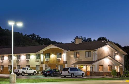 Ripley Hotel | Super 8 by Wyndham Ripley