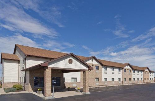 Rochelle Hotel | Super 8 by Wyndham Rochelle
