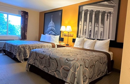 Pauline Hotel | Super 8 by Wyndham Topeka at Forbes Landing