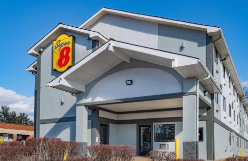 Charlottesville Hotel | Super 8 by Wyndham Charlottesville