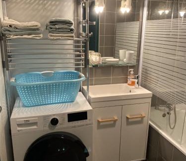 Courseulles-sur-Mer Apartment | Super appartement cosy, parking privé
