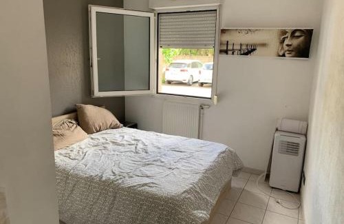 Alpes-Romans Apartment | Super appartement arboré avec barbecue et parking