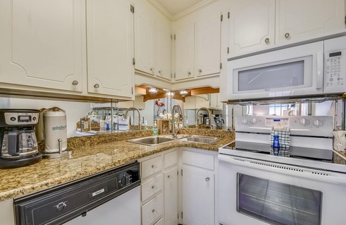 Summer Breeze Condo | 🏖️Super Deals! Free Activities! Family Friendly Resort!🏖️