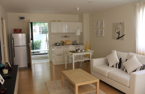 Suan Luang Apartment | Super Deluxe One Bedroom Apartment