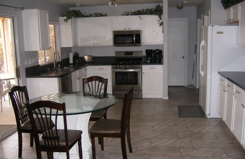 Silverado Ranch House | SUPER LOW RATES, GREAT BARGAIN* BEAUTIFUL 3 Bed CLOSE TO STRIP