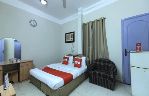 Sur Apartment | Super OYO 108 Marsa Al Masafar Hotel Apartment