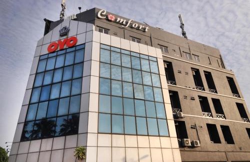 Klang Hotel | Super OYO 447 Comfort Hotel Meru