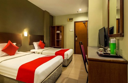 Taman Sri Muda Hotel | Super OYO 828 Comfort Hotel Shah Alam
