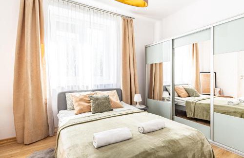 Saska Kepa Apartment | SuperApart Genewska 3