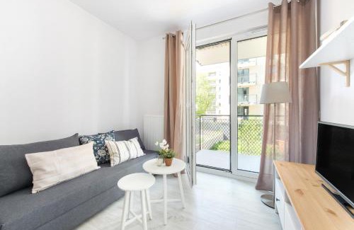 Nowa Praga Apartment | SuperApart Stalowa 39 Modern Unit with Kitchen & Wifi