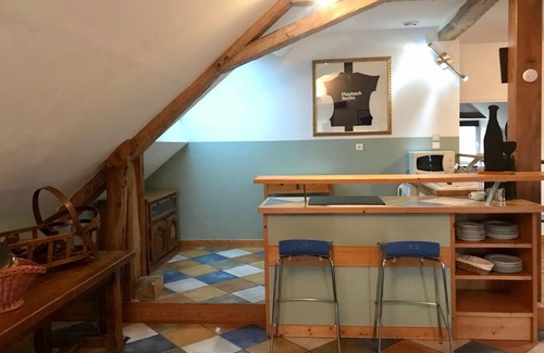 Saint-Martin-de-Bavel Apartment | Superb apartment in the countryside, we or vacation between lakes and mountains