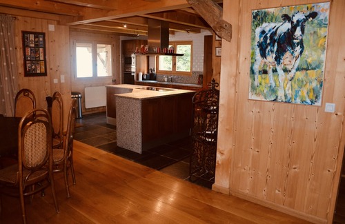Saint-Jean-dʼAulps Ski Chalet | Superb chalet: 50m to ski lift. 6 large bedrooms, sleeps 12, sauna & steam rooms