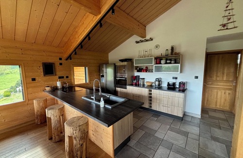 Saint-Julien-en-Vercors Ski Chalet | Superb new chalet in the heart of the Vercors with large terraces and mountain views