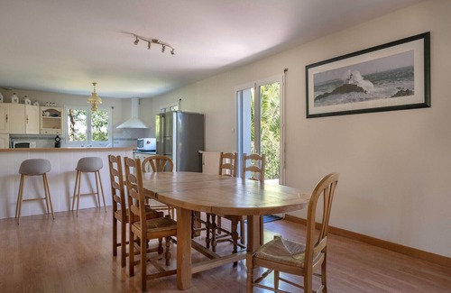 Crach House | Superb house for 8 in Crach with swimming pool