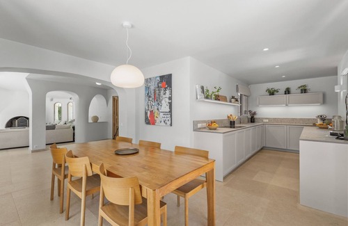 Le Collet Villa | Superb renovated villa with pool
