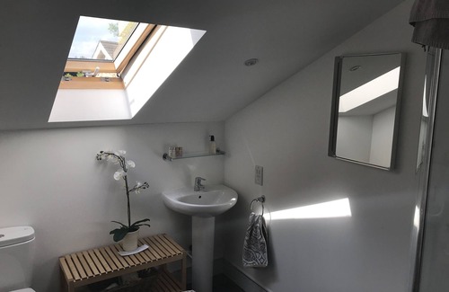 Tatton Park Apartment | Superb Self contained 2 bedroom apartment