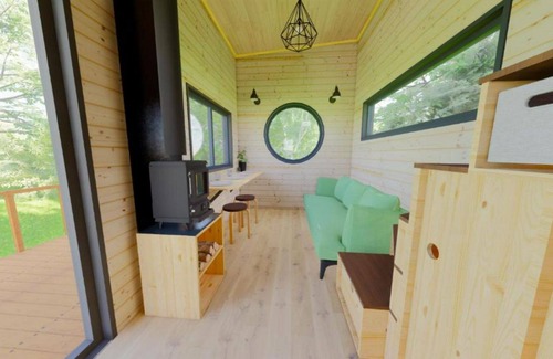 Montoy-Flanville Cabin | Superb Tiny House with Jacuzzi the Quietude