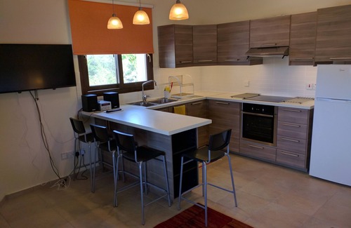 Kalo Chorio Apartment | Superb views of Nicosia & Troodos, Pentadaktylos Mts at a Pine Forest location