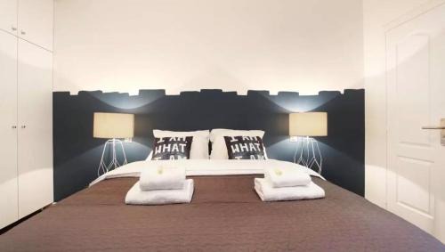 1st Arrondissement Apartment | Superbe Appartements 1BR Rivoli Musée du Louvre