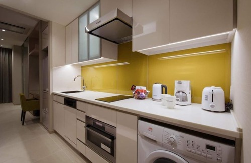 Chuo Apartment | Superior King Studio Near Mitsukoshimae Metro Tokyo Japan