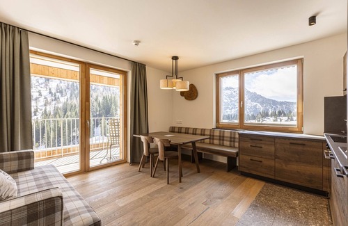 Sonnleitn House | Superior lodge with 2 bedrooms and sauna