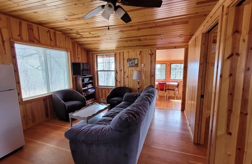 Tofte Cabin | Superior Reflections Cabin 3