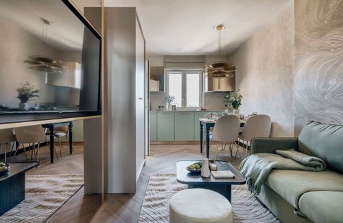 Piasek Południe Apartment | Superior Stay: Stylish & Central
