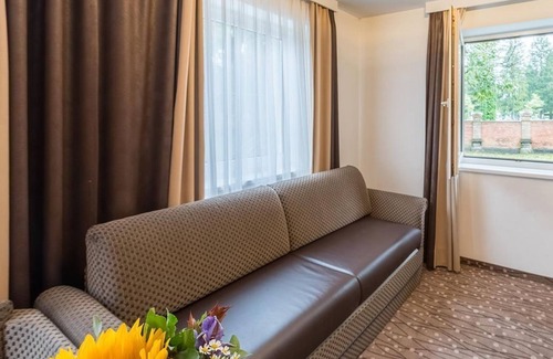 Nonntal House | Superior triple room (underground parking included) - Austria Classic Hotel &