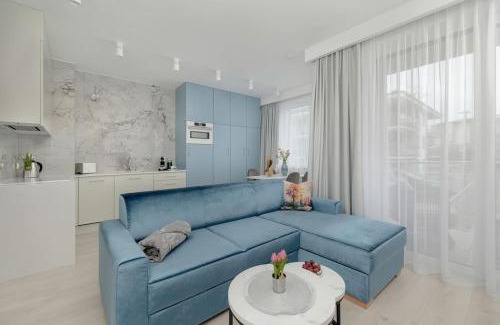 Rewal Apartment | Superior Vacation Apartment with Private Parking