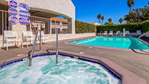 Camarillo Hotel | SureStay Hotel by Best Western Camarillo