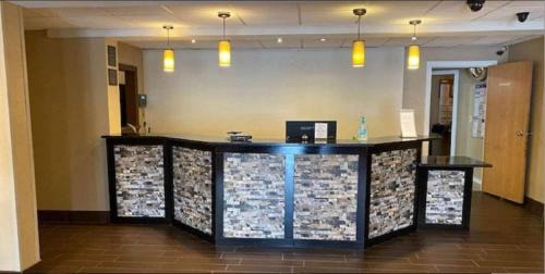 Lickdale Hotel | SureStay Plus by Best Western Jonestown Lebanon Valley