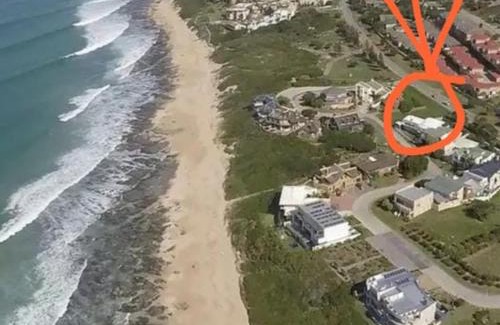 Wavecrest House | Surf n Sea Beachfront Holiday Home