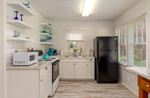 Dauphin Island House | Surf Shack - Fun, Retro Cottage In A Prime Location! Enjoy Your Morning Coffee On The Shaded Deck. 1 Bedroom Home by RedAwning