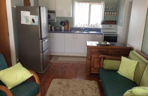 Pataua House | SURFPAD Pataua North place of plentyRelax and enjoy the good vibe