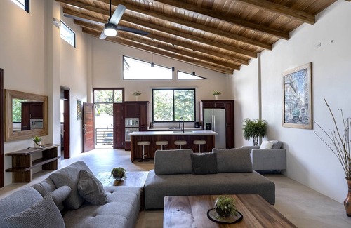 Mal Pais Apartment | Surfside Apartments Playa Mar Azul