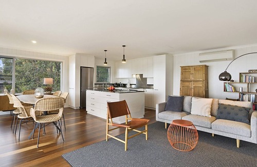 Killcare House | 'Surfside' by Accom Holidays